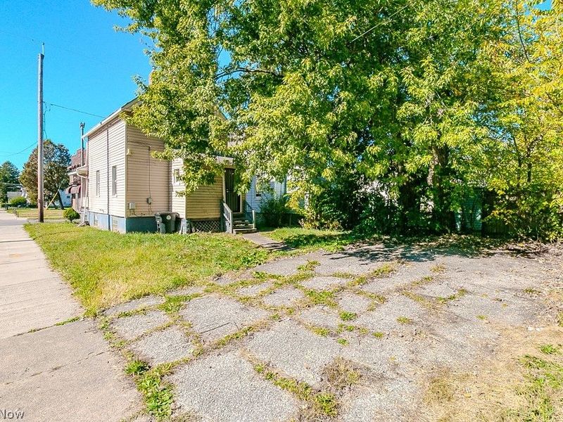 3651 E 103rd Street, Cleveland, OH 44105 Photo 23