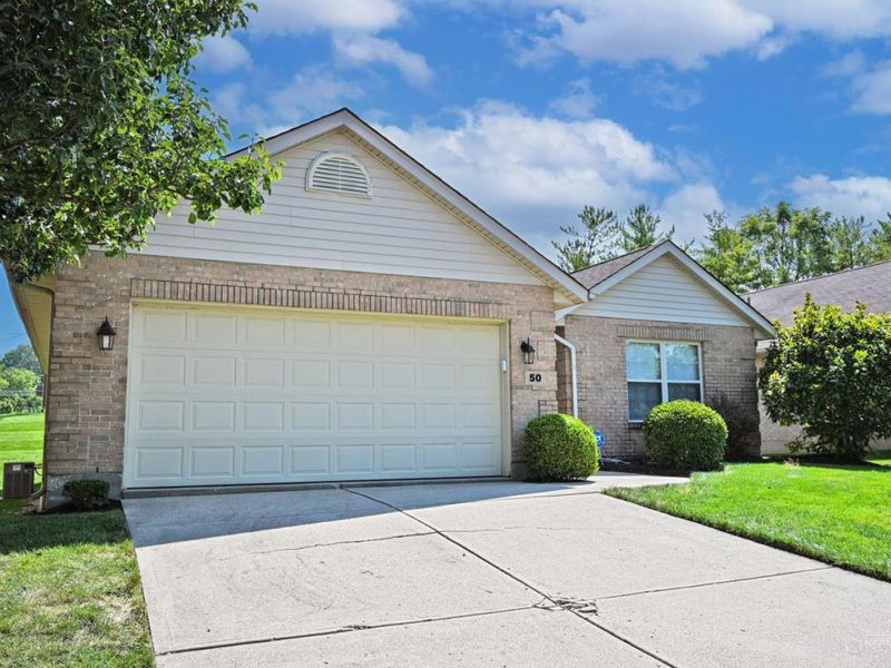 50 Benchway Court, Fairfield, OH 45014 Photo 2