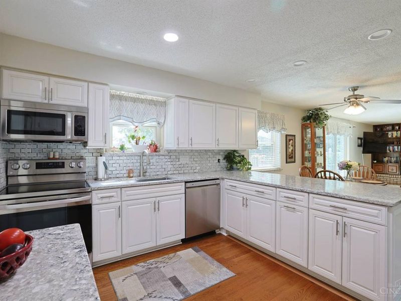 7363 Timbernoll Drive, West Chester, OH 45069 Photo 14