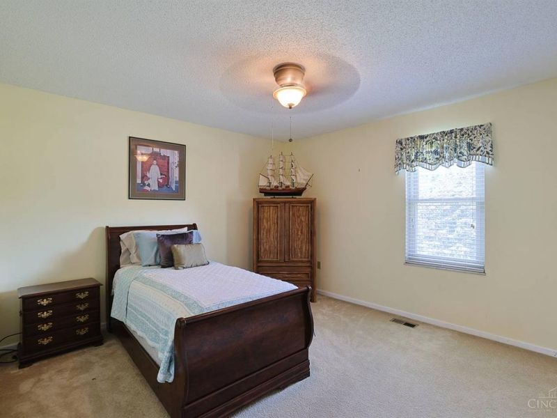7363 Timbernoll Drive, West Chester, OH 45069 Photo 22