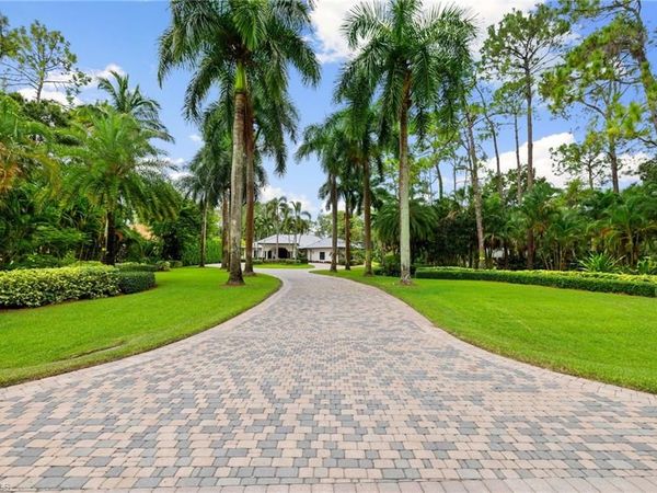 4860 Sycamore DR , NAPLES, FL 34119