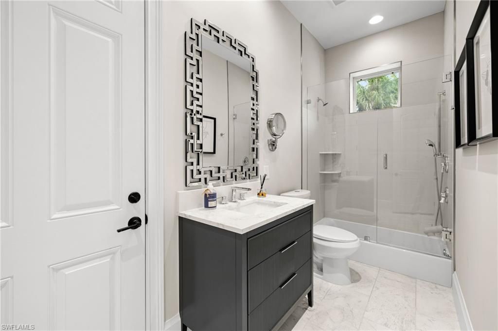 4860 Sycamore Dr, Naples, FL 34119 Photo