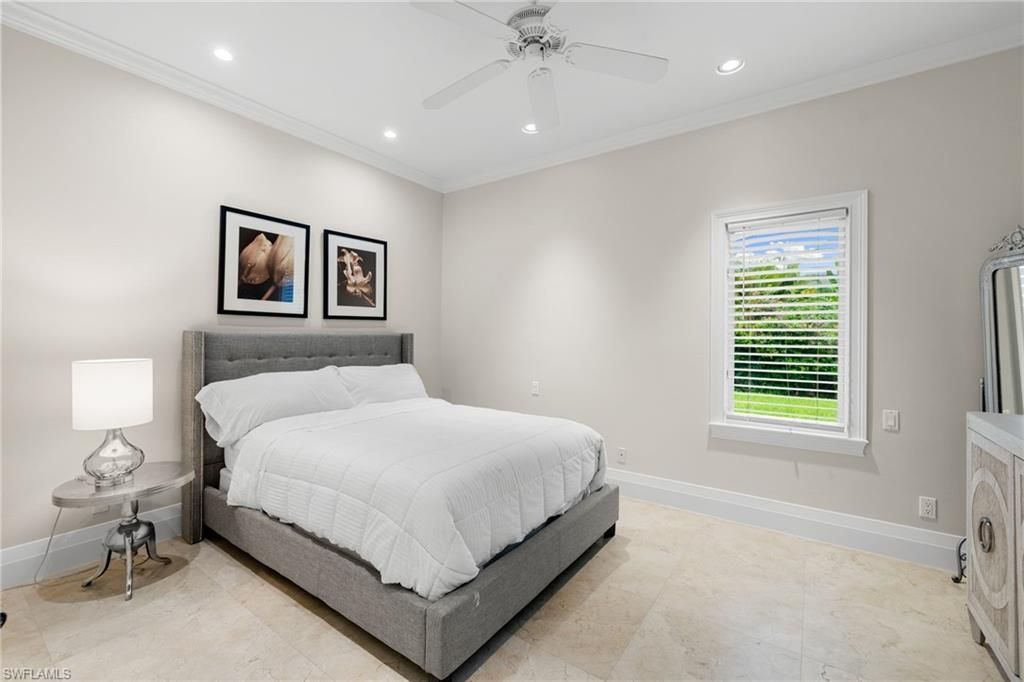 4860 Sycamore Dr, Naples, FL 34119 Photo