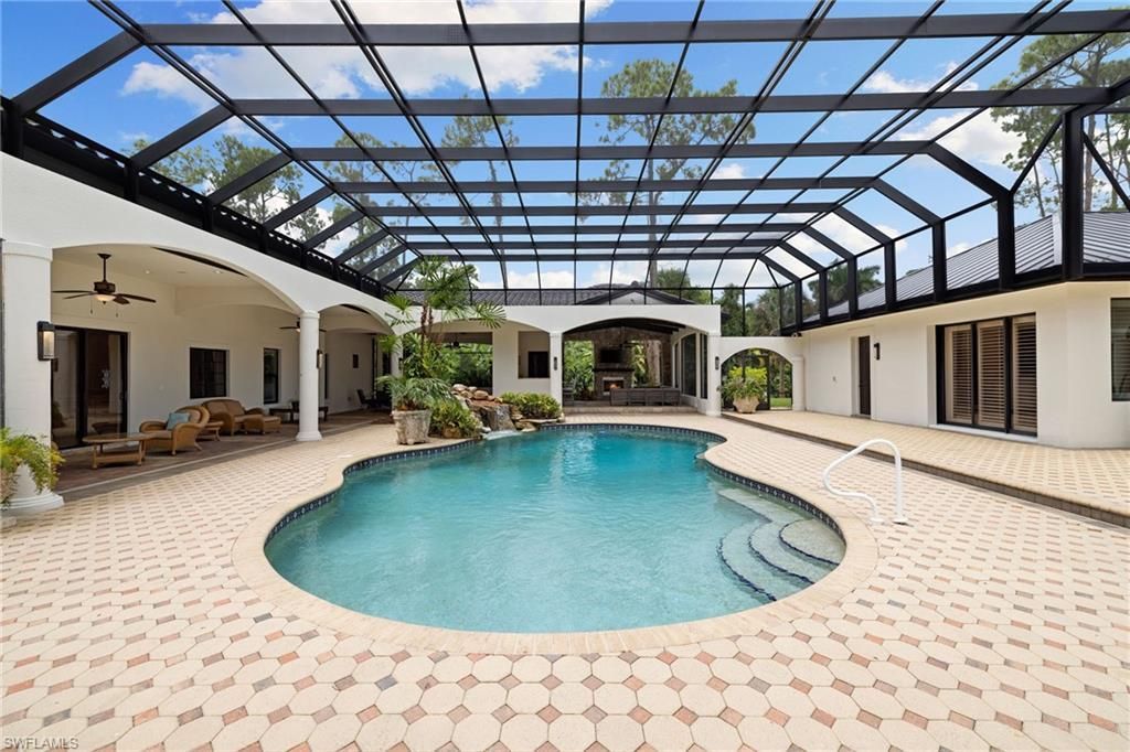 4860 Sycamore Dr, Naples, FL 34119 Photo
