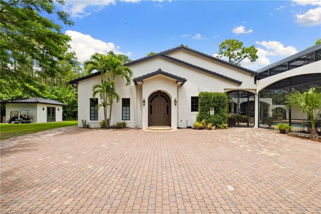 4860 Sycamore Dr, Naples, FL 34119 Photo
