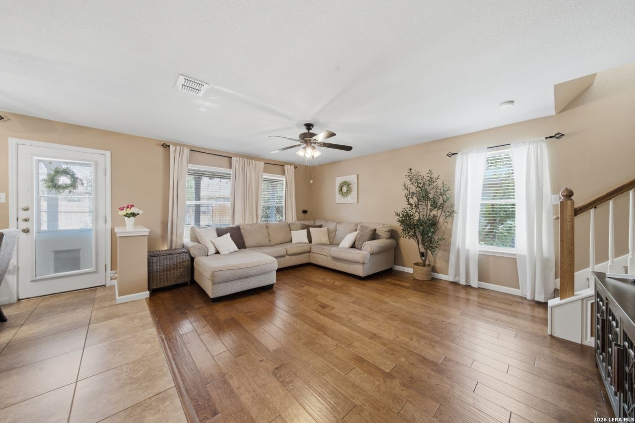 409 Donalan Dr, Converse, TX 78109 Main Photo