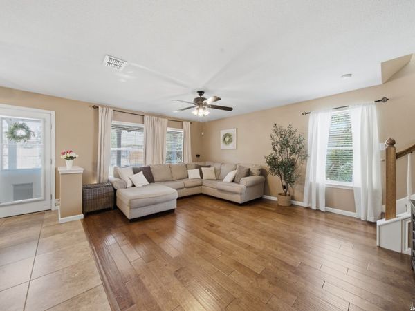 409 DONALAN DR, Converse, TX 78109