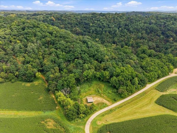S11904 Williams Road, Spring Green, WI 53588