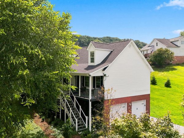 19028 Sterling Drive, Abingdon, VA 24211