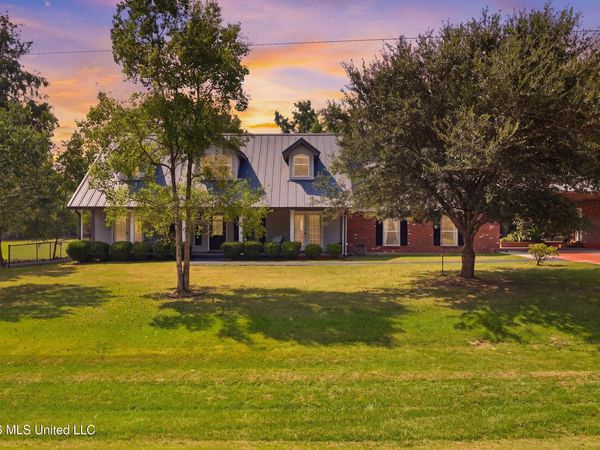 26560 Camille Drive, Pass Christian, MS 39571
