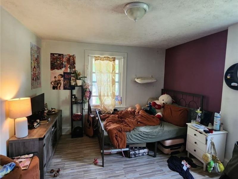 932 Hardesty Boulevard, Akron, OH 44320 Photo 10