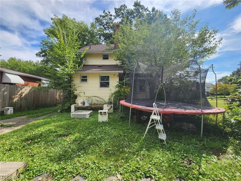932 Hardesty Boulevard, Akron, OH 44320 Photo 3