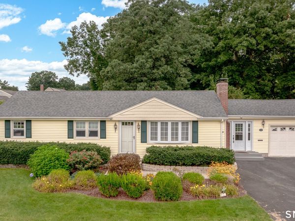 160 Hepworth, Bristol, CT 06010