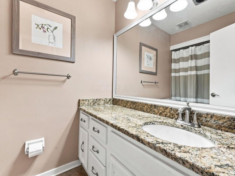 5051 Chuckleberry Lane , Unit 2, Westerville, OH 43081 Photo 29