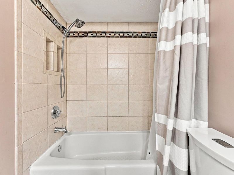 5051 Chuckleberry Lane , Unit 2, Westerville, OH 43081 Photo 30