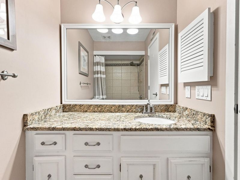5051 Chuckleberry Lane , Unit 2, Westerville, OH 43081 Photo 31