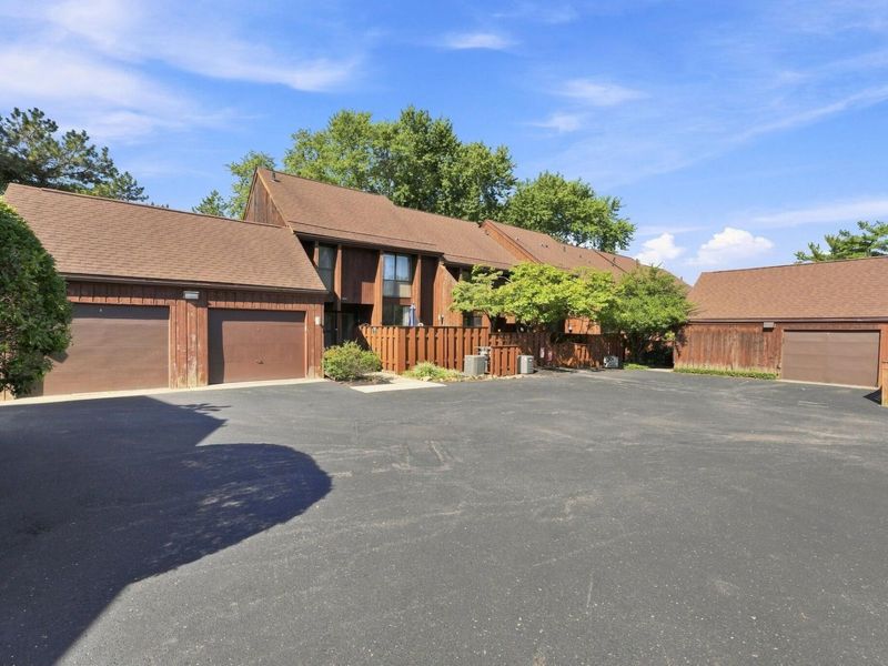 5051 Chuckleberry Lane , Unit 2, Westerville, OH 43081 Photo 52