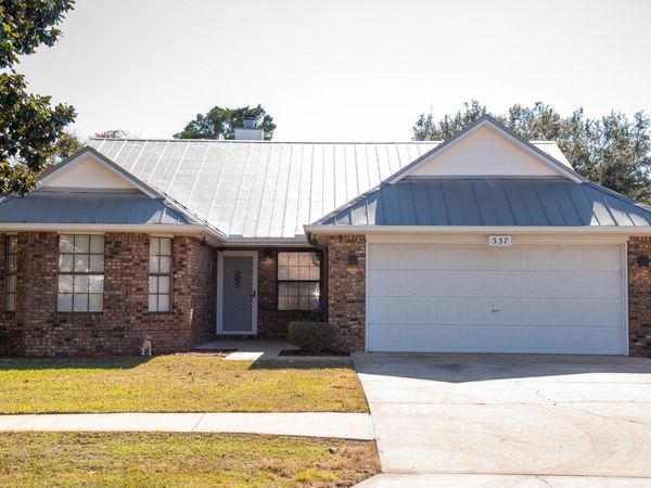 337 Sailfish Circle, Destin, FL 32541