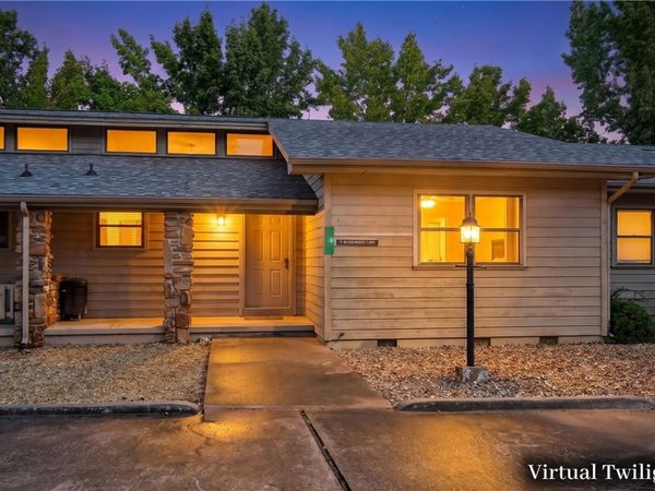 4 Wedgewood Lane , Holiday Island, AR 72631