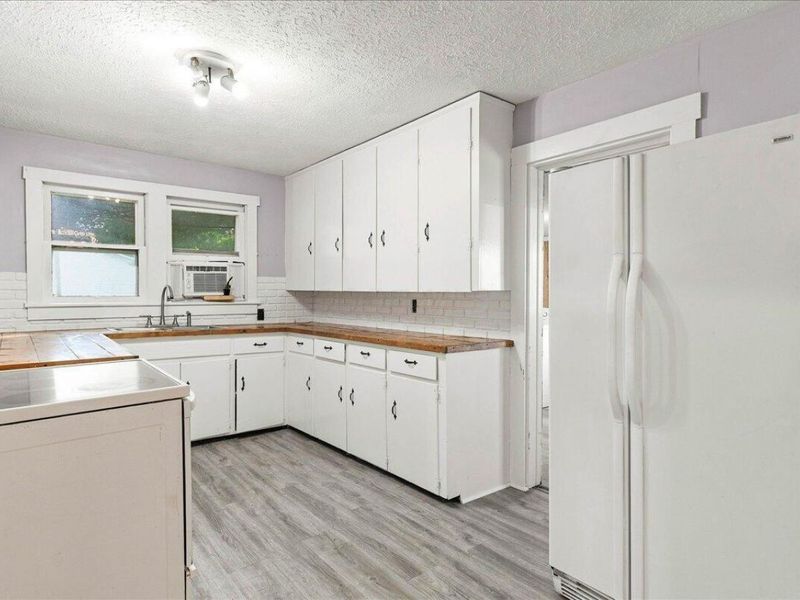 108 N Boggs Street , De Graff, OH 43318 Photo 19