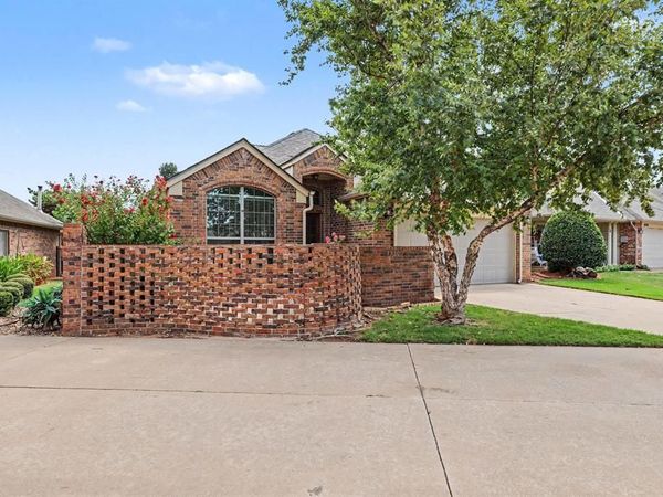 13300 Prairie View Lane, Oklahoma City, OK 73142