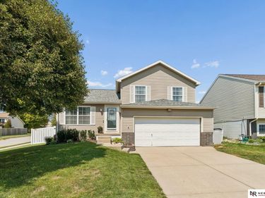 17772 Margo Street, Omaha, NE 68136