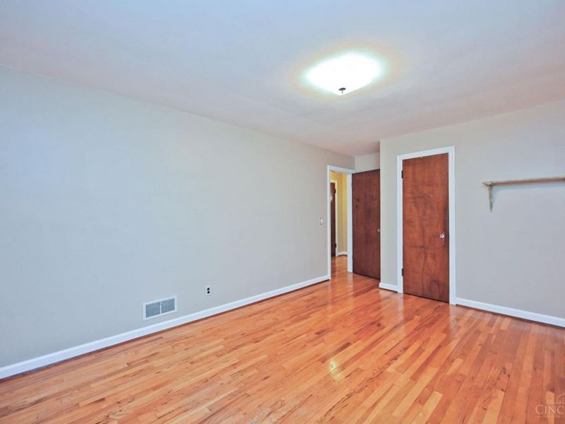 6224 Girard Avenue, Cincinnati, OH 45213 Photo 18