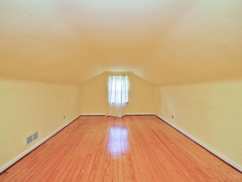 6224 Girard Avenue, Cincinnati, OH 45213 Photo 24