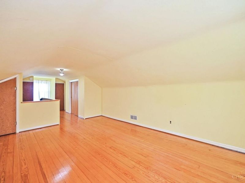 6224 Girard Avenue, Cincinnati, OH 45213 Photo 26