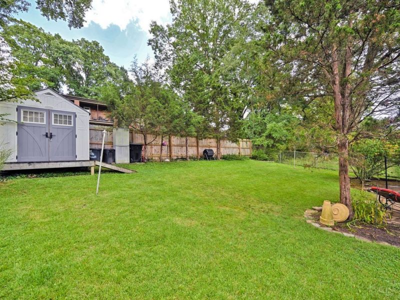 6224 Girard Avenue, Cincinnati, OH 45213 Photo 37