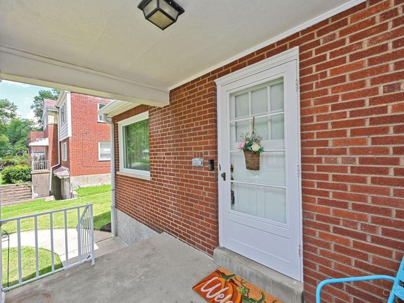 6224 Girard Avenue, Cincinnati, OH 45213 Photo 5