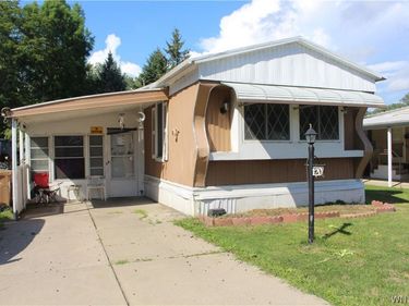 120 Carefree Lane, Buffalo, NY 14227