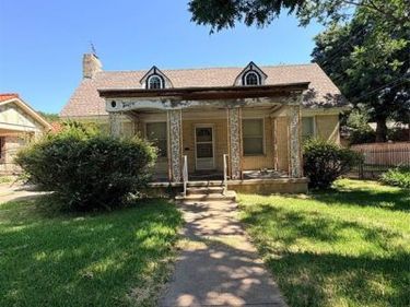 2014 Huntington Lane, Fort Worth, TX 76110