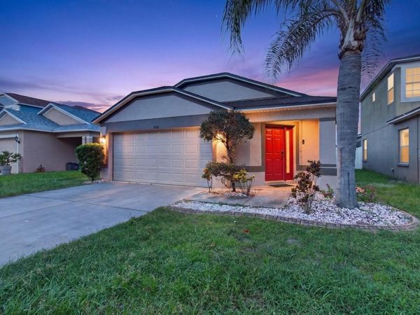 7961 CARRIAGE POINTE DRIVE , GIBSONTON, FL 33534