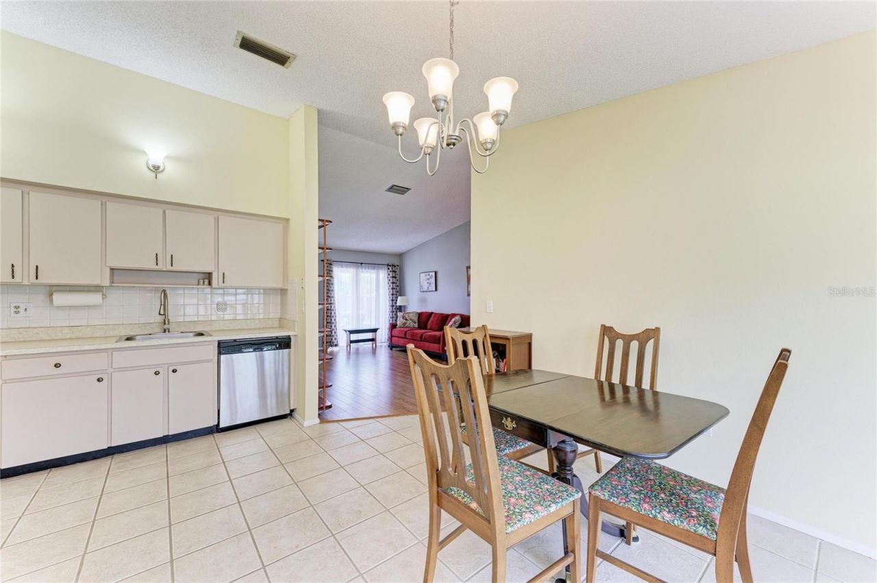 3403 36th Street W, Unit 109, Bradenton, FL 34205 Photo