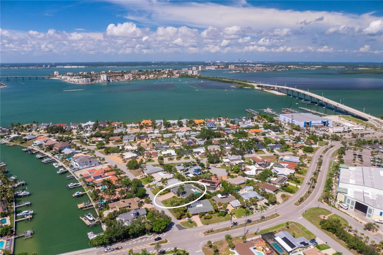 373 4th Avenue N, Tierra Verde, FL 33715 Photo