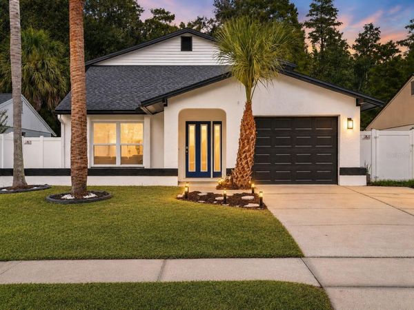 15924 WINDING DR , TAMPA, FL 33624