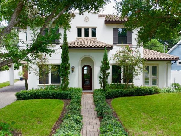 3917 W SAN LUIS STREET , TAMPA, FL 33629