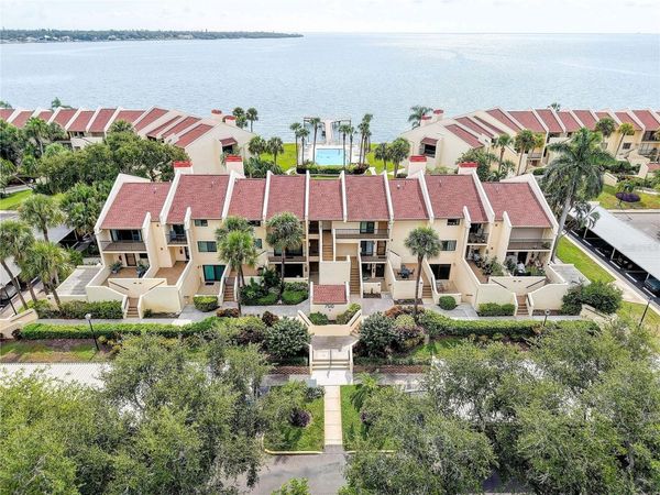 7510 SUNSHINE SKYWAY LANE S, Unit T13, ST PETERSBURG, FL 33711