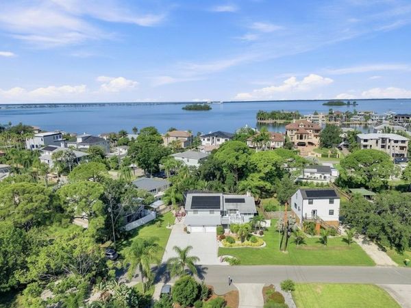 201 LAGOON DRIVE , PALM HARBOR, FL 34683