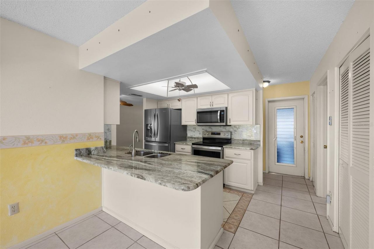 8643 Gold Pine Drive , Port Richey, FL 34668 Photo