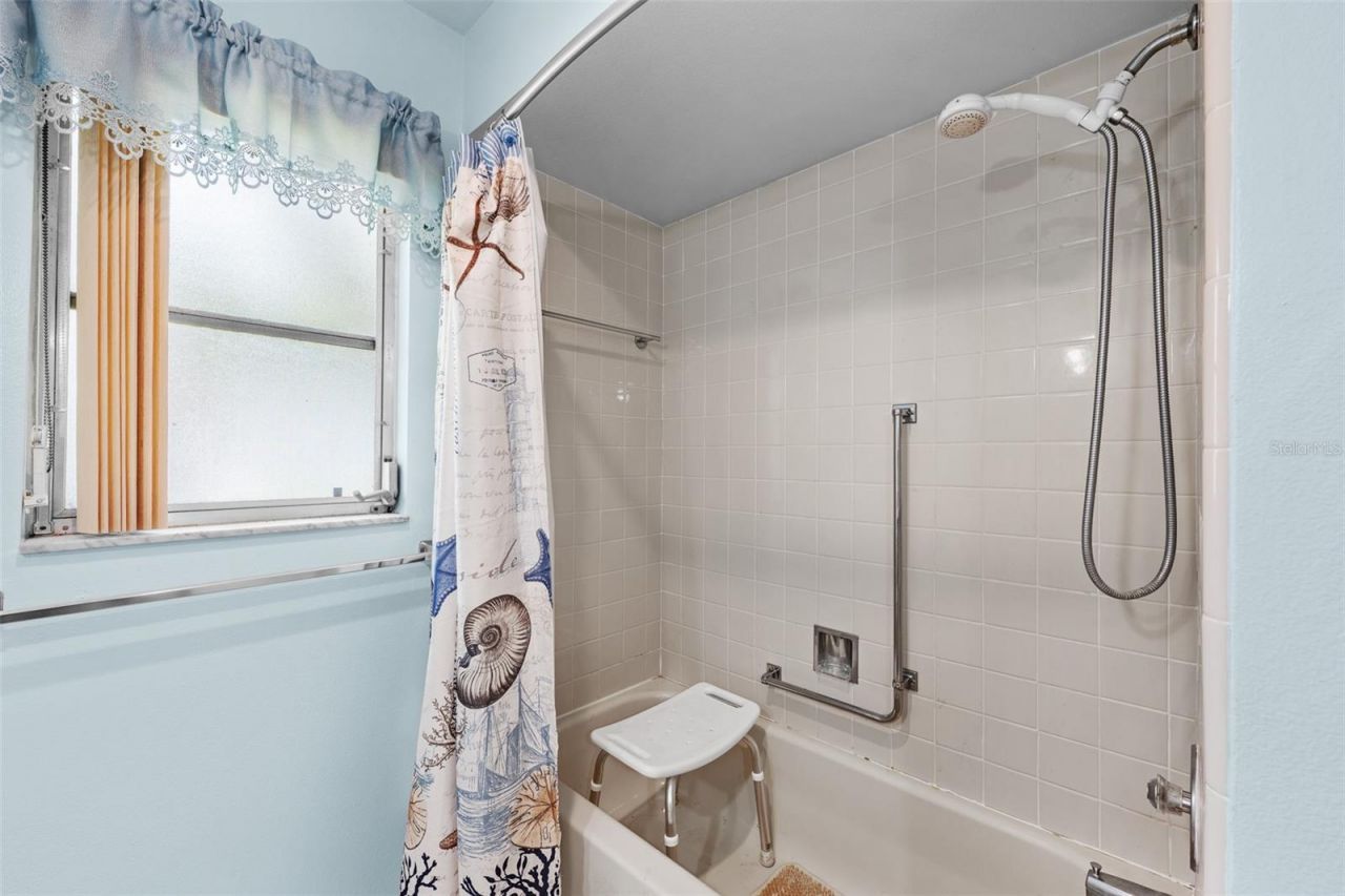 8643 Gold Pine Drive , Port Richey, FL 34668 Photo