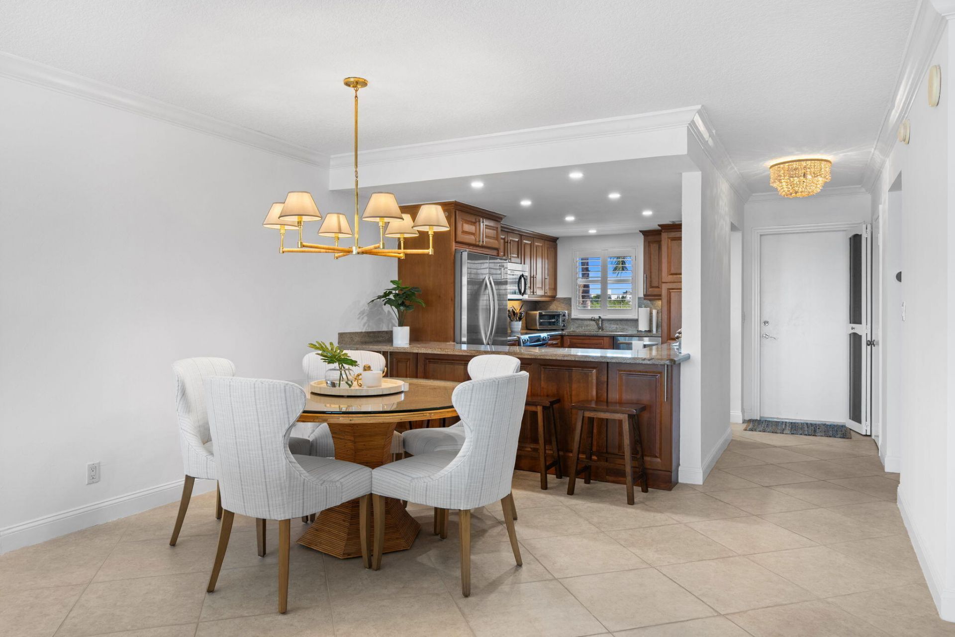 511 Bayshore Drive, Unit 408, Fort Lauderdale, FL 33304 Photo
