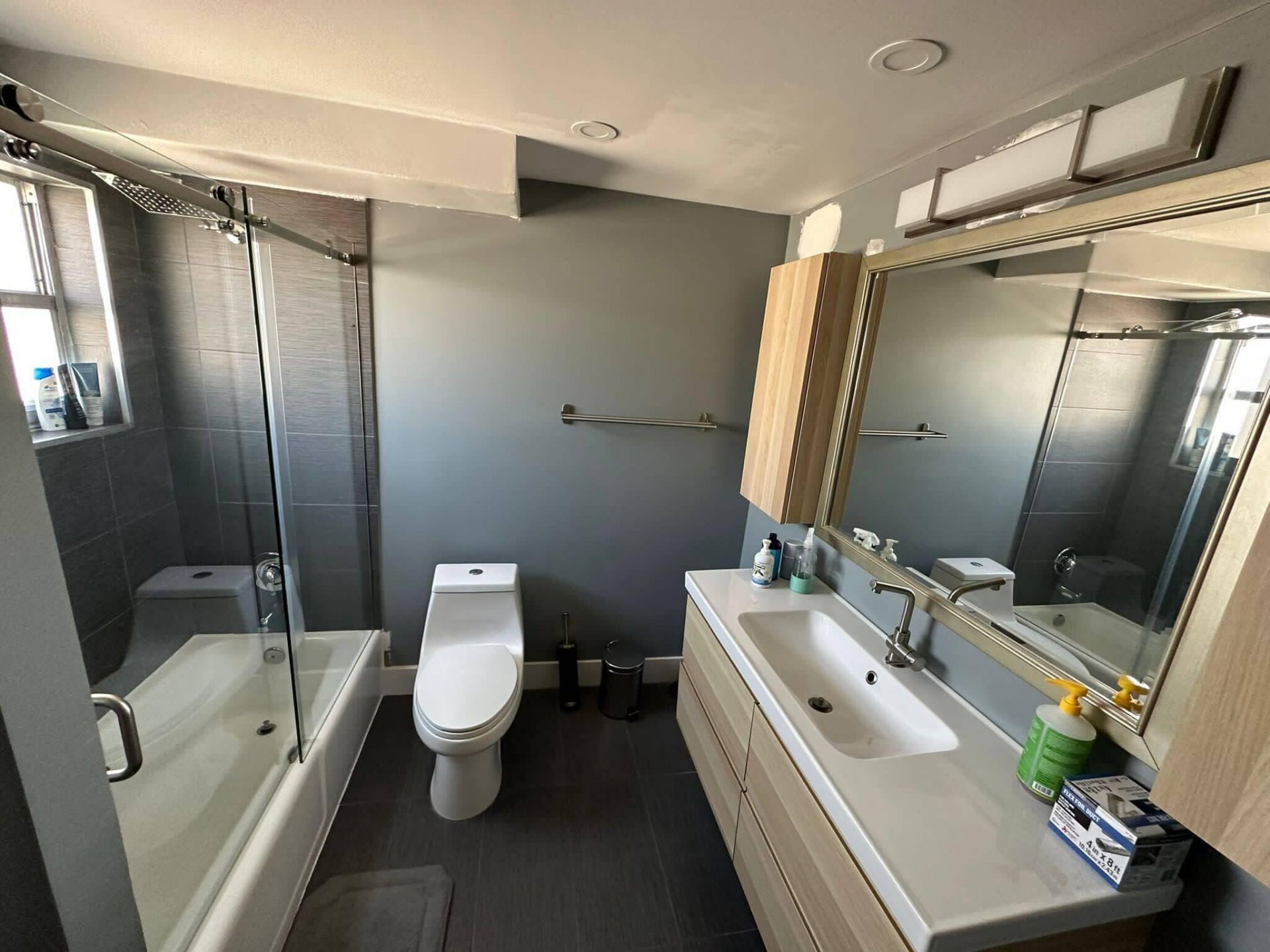 427 Golden Isles Drive, Unit 4I, Hallandale Beach, FL 33009 Photo