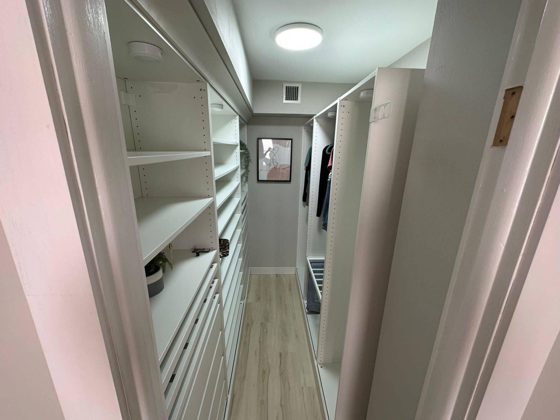 427 Golden Isles Drive, Unit 4I, Hallandale Beach, FL 33009 Photo