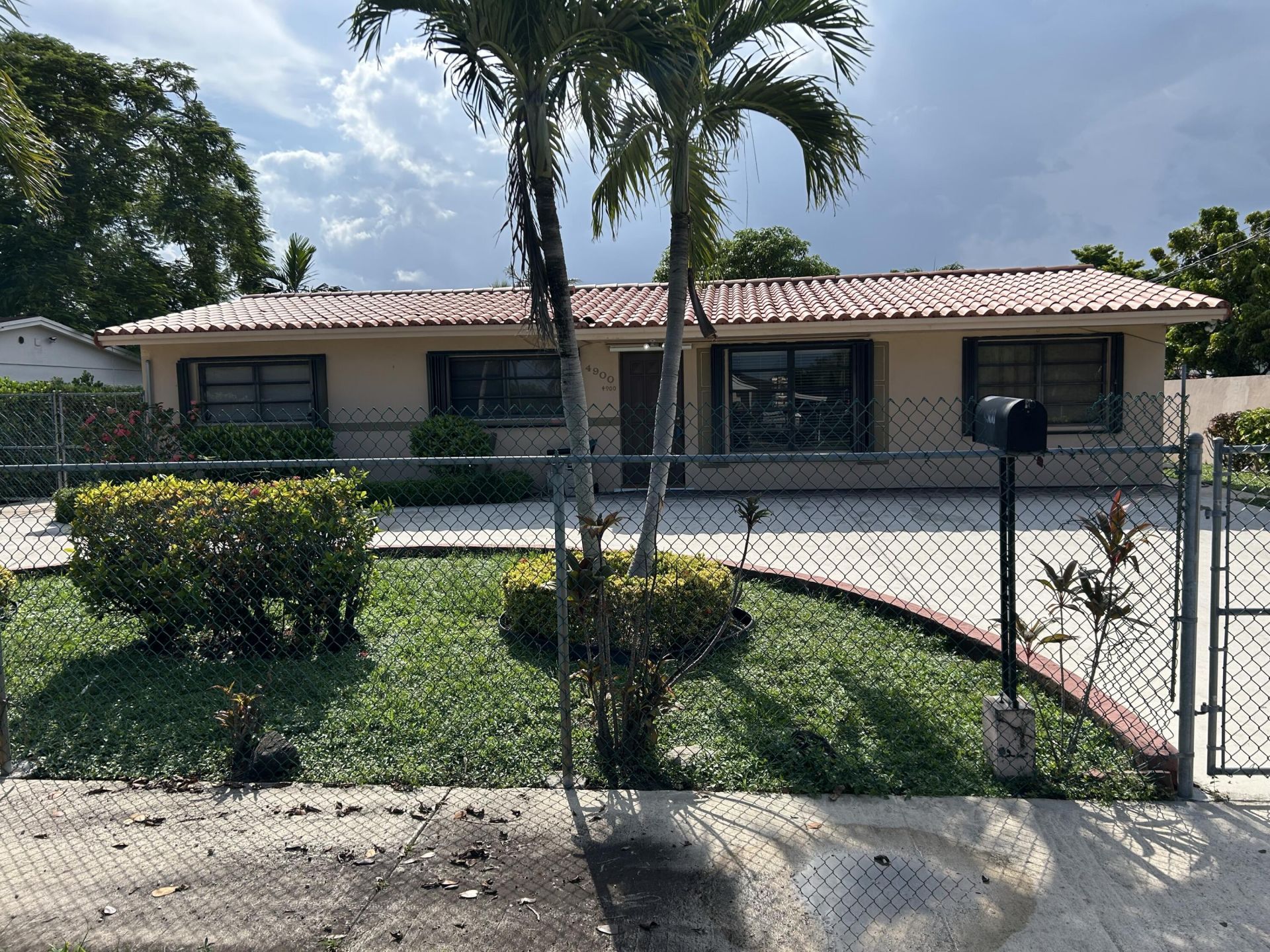4900 SW 103rd Place, Unit 1, Miami, FL 33165 Photo
