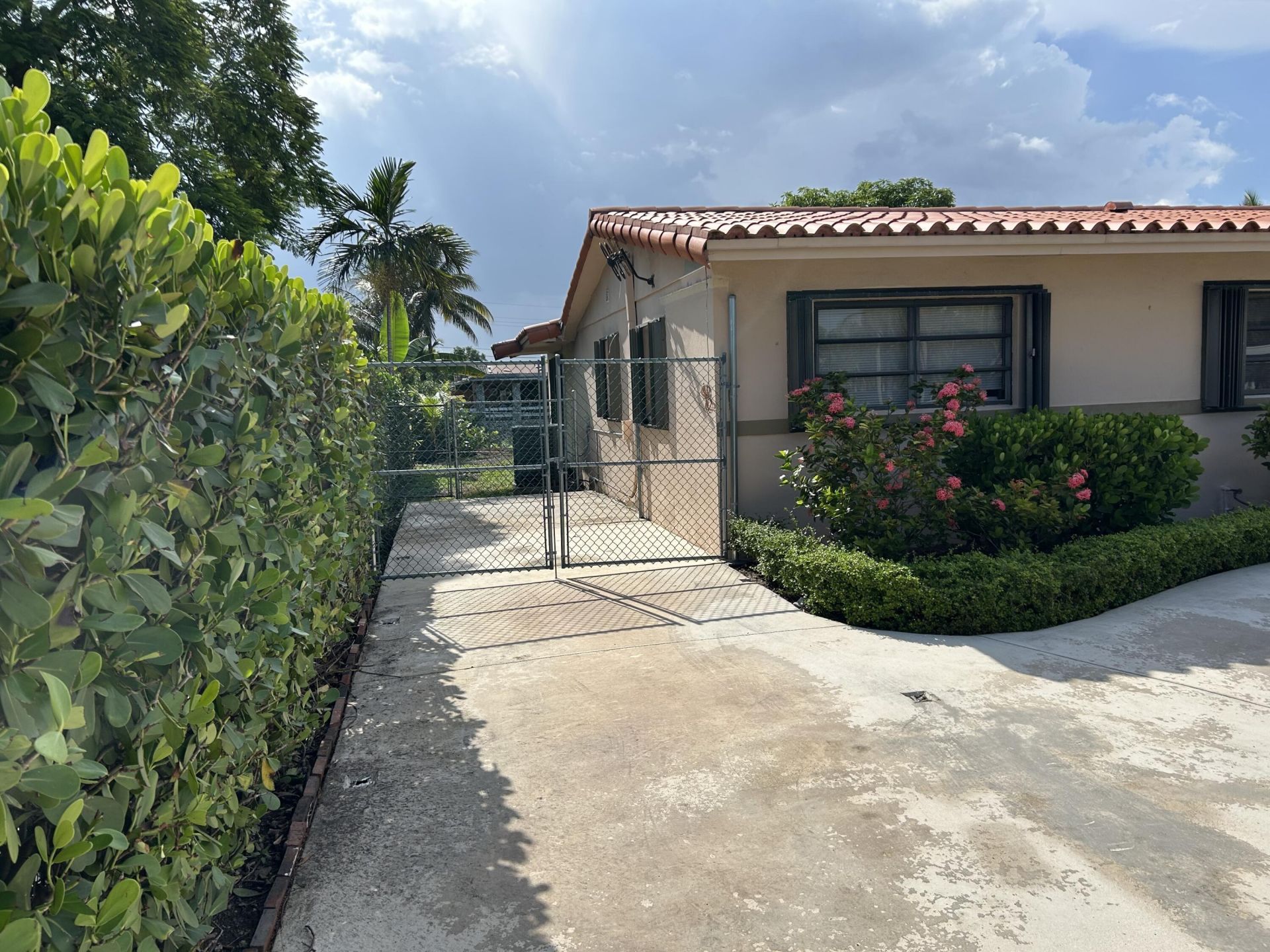 4900 SW 103rd Place, Unit 1, Miami, FL 33165 Photo
