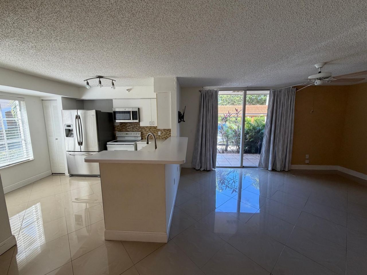 123 Yacht Club Way, Unit 111, Hypoluxo, FL 33462 Photo
