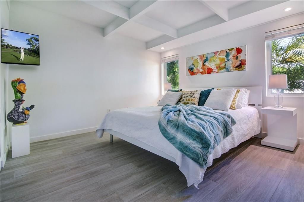 28 Pelican Drive, Fort Lauderdale, FL 33301 Photo