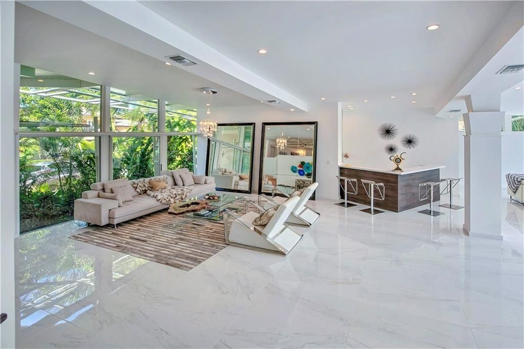 28 Pelican Drive, Fort Lauderdale, FL 33301 Photo